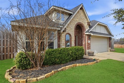 803 Lakeview Dr, Alvarado, TX, 76009-2709 | Card Image