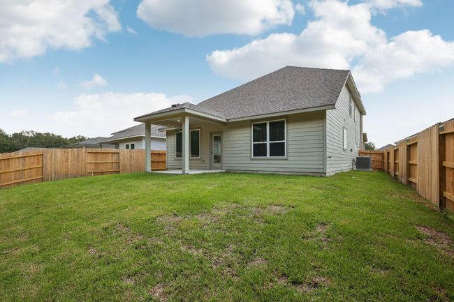18338 Landing Meadows Ln, House other with 4 bedrooms, 4 bathrooms and 2 parking in New Caney TX | Image 48