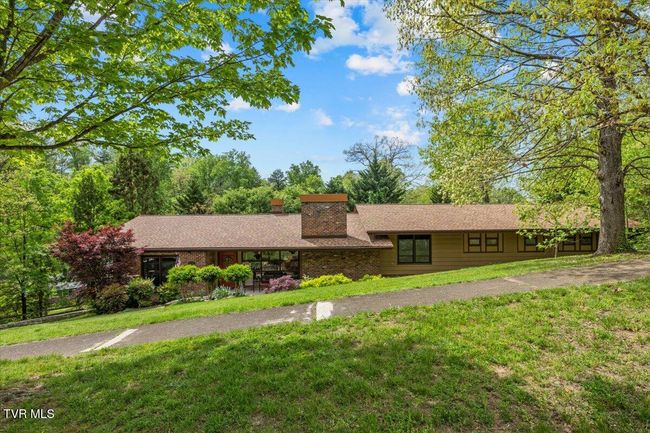 1902 Lamont St, House other with 5 bedrooms, 4 bathrooms and null parking in Kingsport TN | Image 56