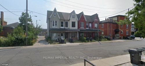 5 Northumberland St, Toronto, ON, M6H1P8 | Card Image