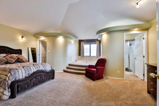 39 Grand River Boulevard W, Home with 4 bedrooms, 3 bathrooms and 4 parking in Lethbridge AB | Image 23