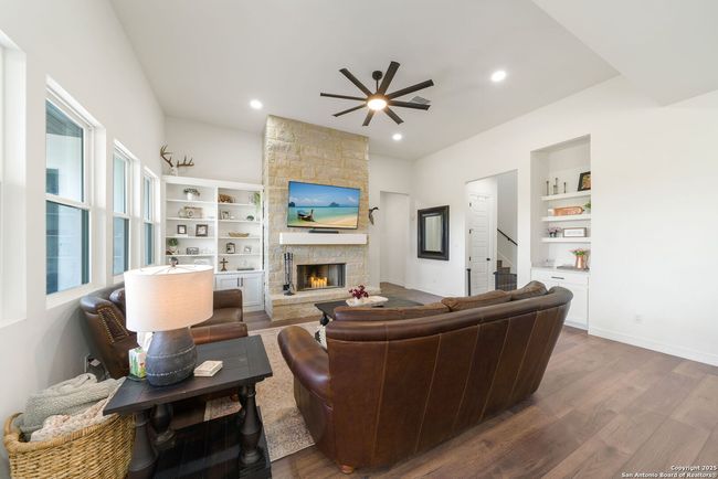 155 Restless Wind, House other with 4 bedrooms, 3 bathrooms and null parking in Spring Branch TX | Image 8