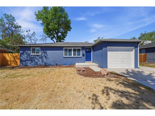 925 Kohl St, Broomfield, CO, 80020-1822 | Card Image