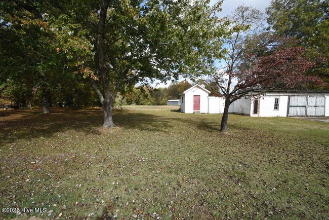 5984 S Main St, House other with 3 bedrooms, 2 bathrooms and null parking in Falkland NC | Image 17