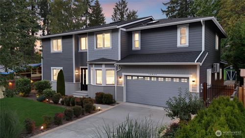 14424 Se 17th St, Bellevue, WA, 98007-6003 | Card Image
