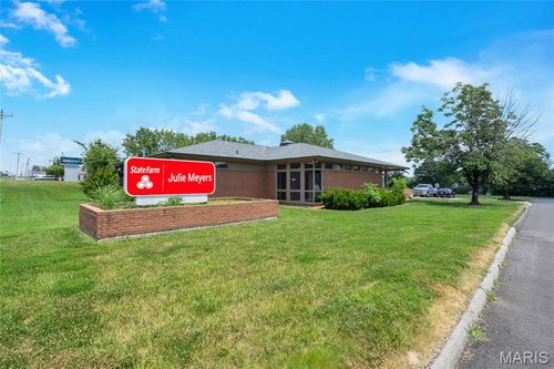 a-2738 Highway K, O Fallon, MO, 63368-7884 | Card Image