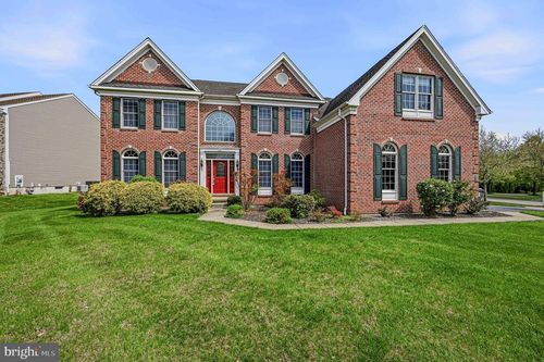 211 Audubon Dr, BEAR, DE, 19701-4919 | Card Image