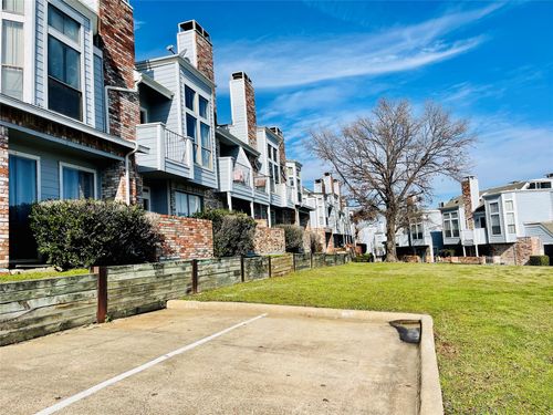 apt-192-3410 Country Club Dr W, Irving, TX, 75038-4952 | Card Image