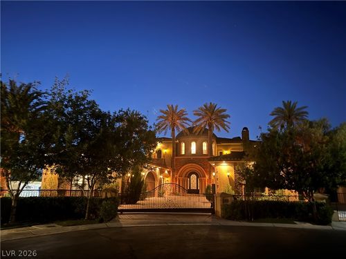 1800 Amarone Way, Henderson, NV, 89012-7233 | Card Image