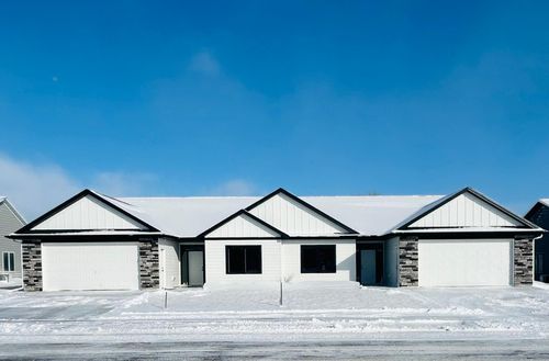 158 Sandstone Dr Nw, Eyota, MN, 55934-9701 | Card Image