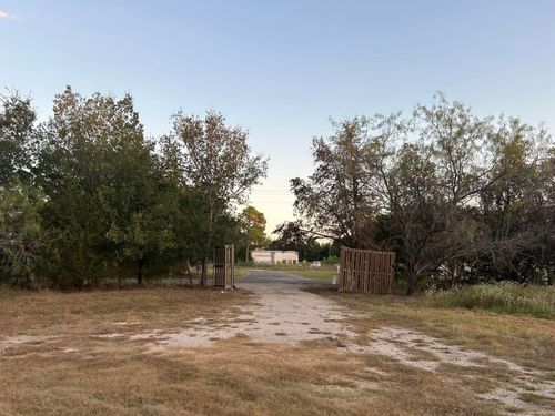 16550 Nw County Road 3120, Purdon, TX, 76679-3270 | Card Image
