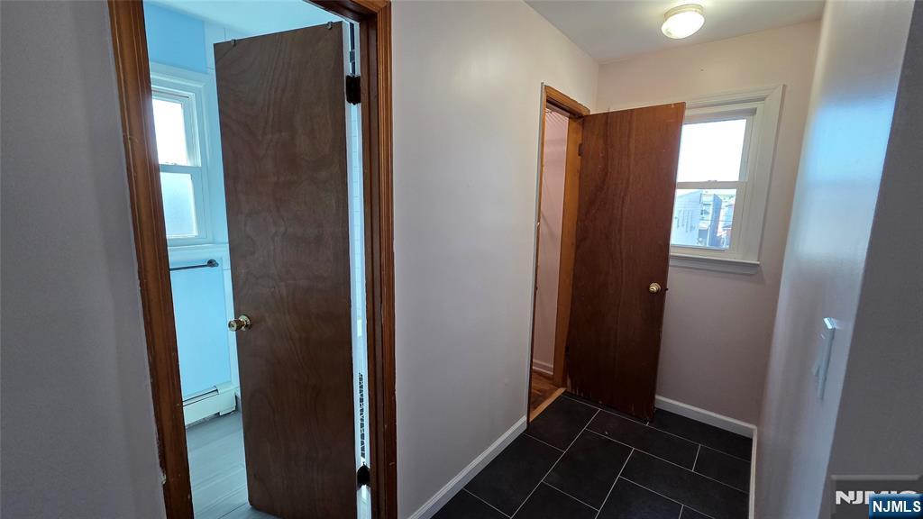 Residential Lease in Kearny 4