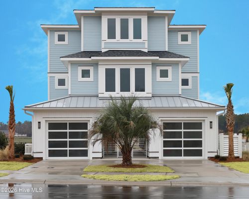 66-123 Seafaring Ln, Hampstead, NC, 28443-6906 | Card Image