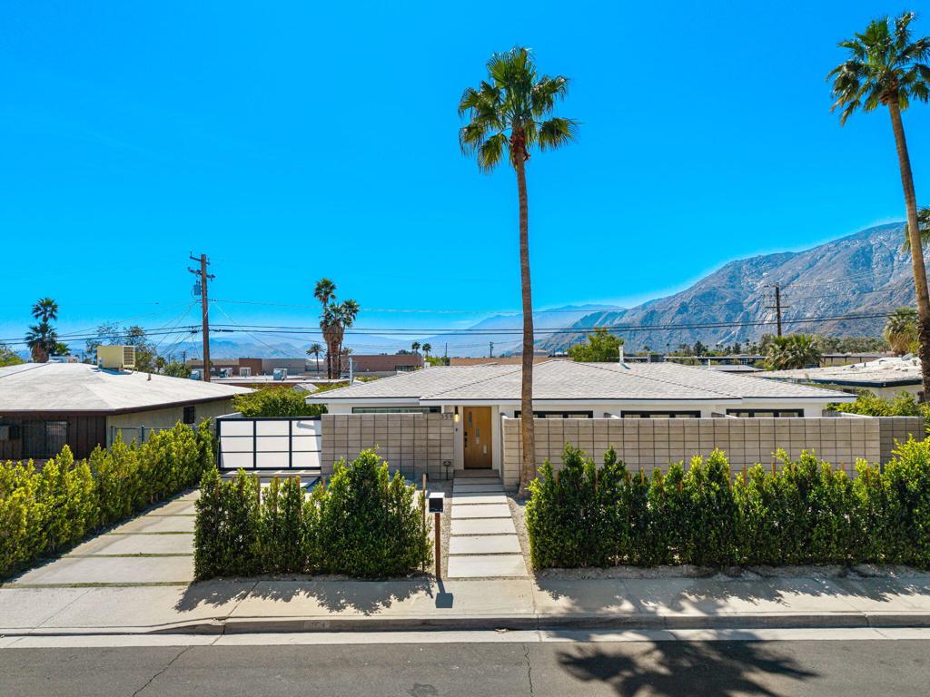 Residential in Palm Springs 2
