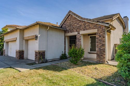 9721 Sand Hollow Way, Elk Grove, CA, 95757 | Card Image
