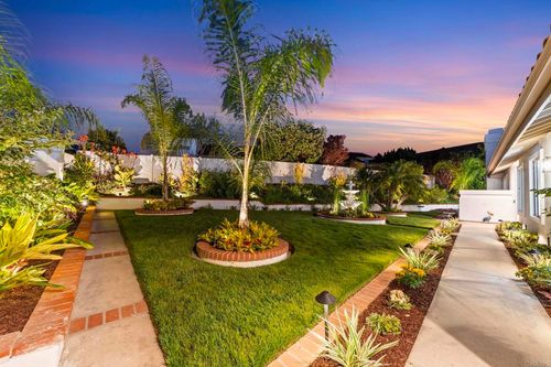 4634 Cordoba Way, Oceanside, CA, 92056-5104 | Card Image
