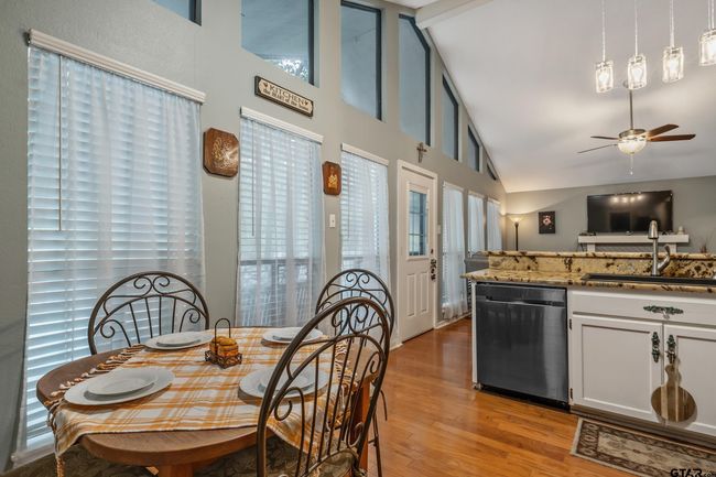 201 Elmwood Ln, House other with 2 bedrooms, 2 bathrooms and null parking in Holly Lake Ranch TX | Image 10