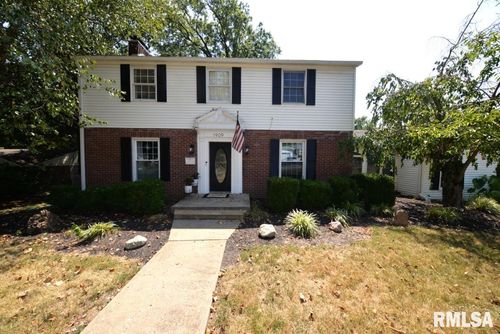 1909 Olive St, Mount Vernon, IL, 62864-2832 | Card Image