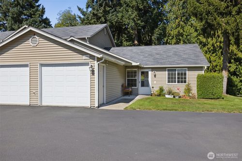 5611 99th Street Ct E, Puyallup, WA, 98373-1080 | Card Image