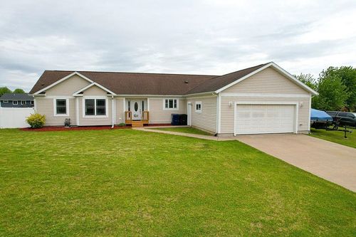 1001 Riverwood Place, Sparta, WI, 54656 | Card Image