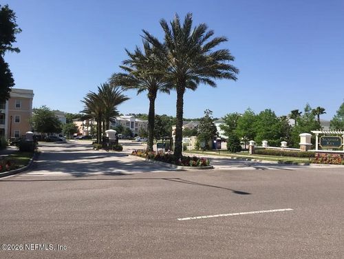 308-8210 Green Parrot Road, Jacksonville, FL, 32256 | Card Image