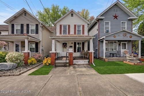 416 Lasalle St, Berwick, PA, 18603-2912 | Card Image