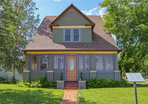 202 3rd St, Havre, MT, 59501-3533 | Card Image