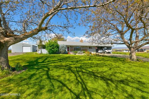 180 Pomona Heights Rd, Yakima, WA, 98901 | Card Image