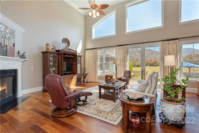 28 Sovereign Ln, House other with 4 bedrooms, 4 bathrooms and null parking in Fairview NC | Image 9