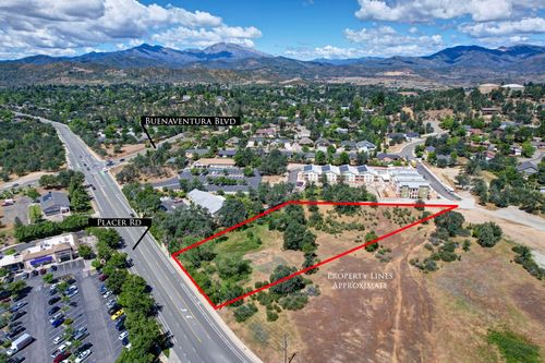 3380 Placer St, Redding, CA, 96001-2336 | Card Image