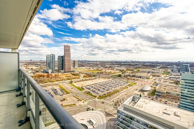 3205 - 5 Buttermill Ave, Condo with 2 bedrooms, 2 bathrooms and null parking in Vaughan ON | Image 18