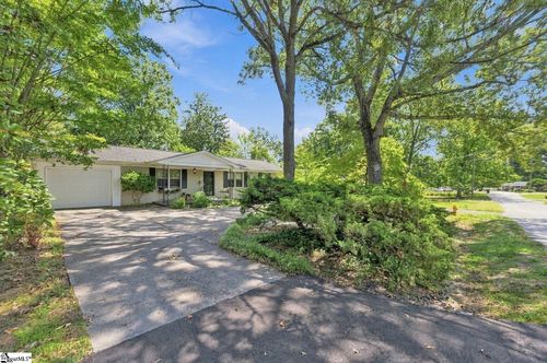 7 Thames Dr, Taylors, SC, 29687-3988 | Card Image