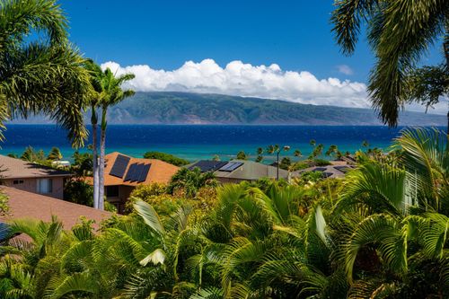 9 Fern Pl, Lahaina, HI, 96761-8342 | Card Image