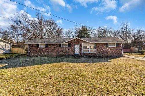 156 Oak Valley Dr, Nashville, TN, 37207-2917 | Card Image
