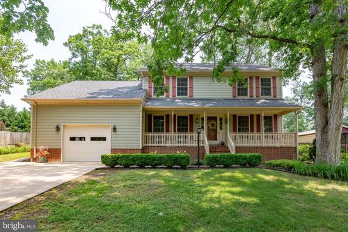 411 Laurel Ave, FREDERICKSBURG, VA, 22408-1579 | Card Image