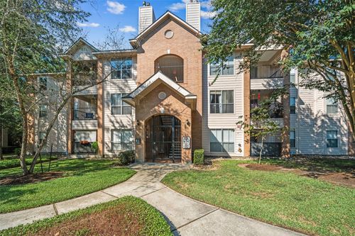 unit-424-8051 Bay Branch Dr, The Woodlands, TX, 77382-5352 | Card Image