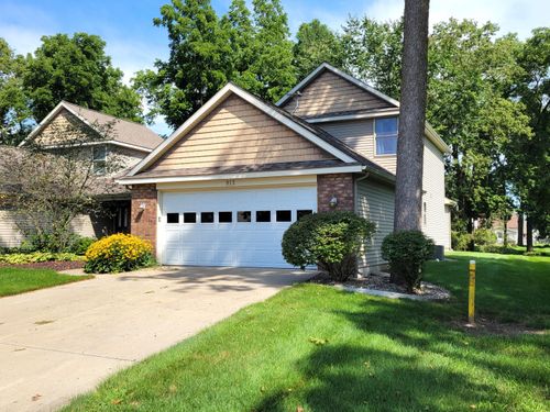 913 Clark St, Lowell, MI, 49331-1699 | Card Image