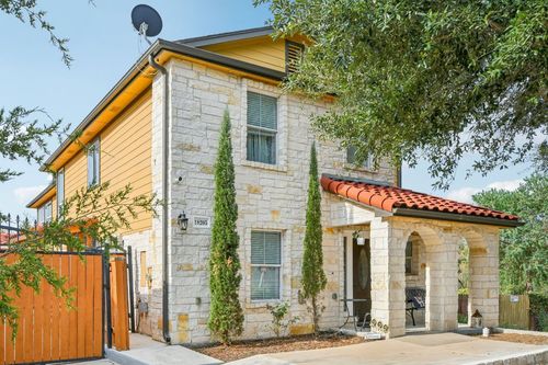 18205 Great Falls Dr, Manor, TX, 78653-4662 | Card Image