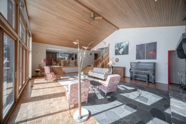 17296 Humber Station Rd, House other with 3 bedrooms, 4 bathrooms and 10 parking in Caledon East ON | Image 13