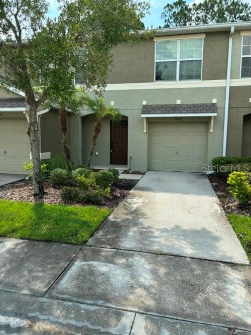 2800 Birchcreek Dr, WESLEY CHAPEL, FL, 33544-7343 | Card Image