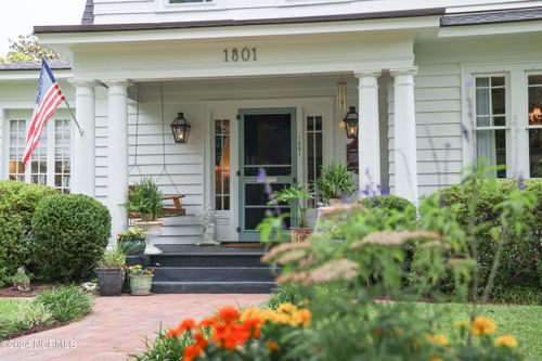 1801 Chestnut St, Wilmington, NC, 28405-2916 | Card Image