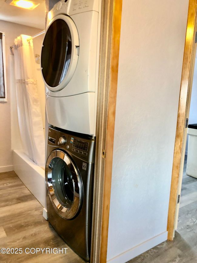 Laundy and Main level full bath | Image 13