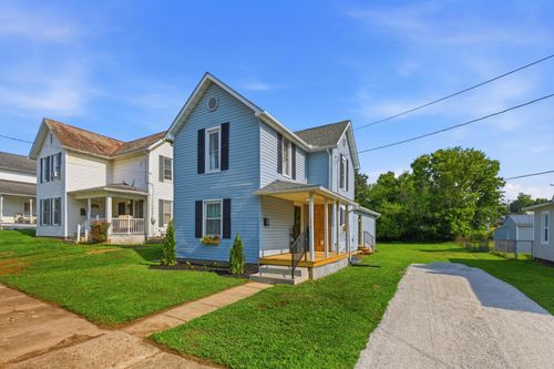 102 W Shields, Newark, OH, 43055 | Card Image