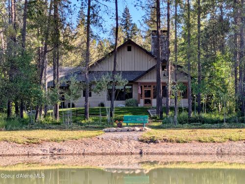 891 Ames Way, Dover, ID, 83825-7700 | Card Image