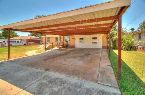 8712 Ne 25th St, Spencer, OK, 73084-3823 | Card Image
