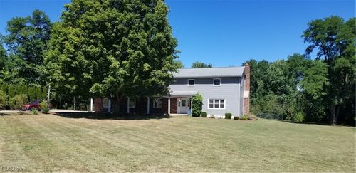 44864 Metz Rd, Columbiana, OH, 44408-9555 | Card Image