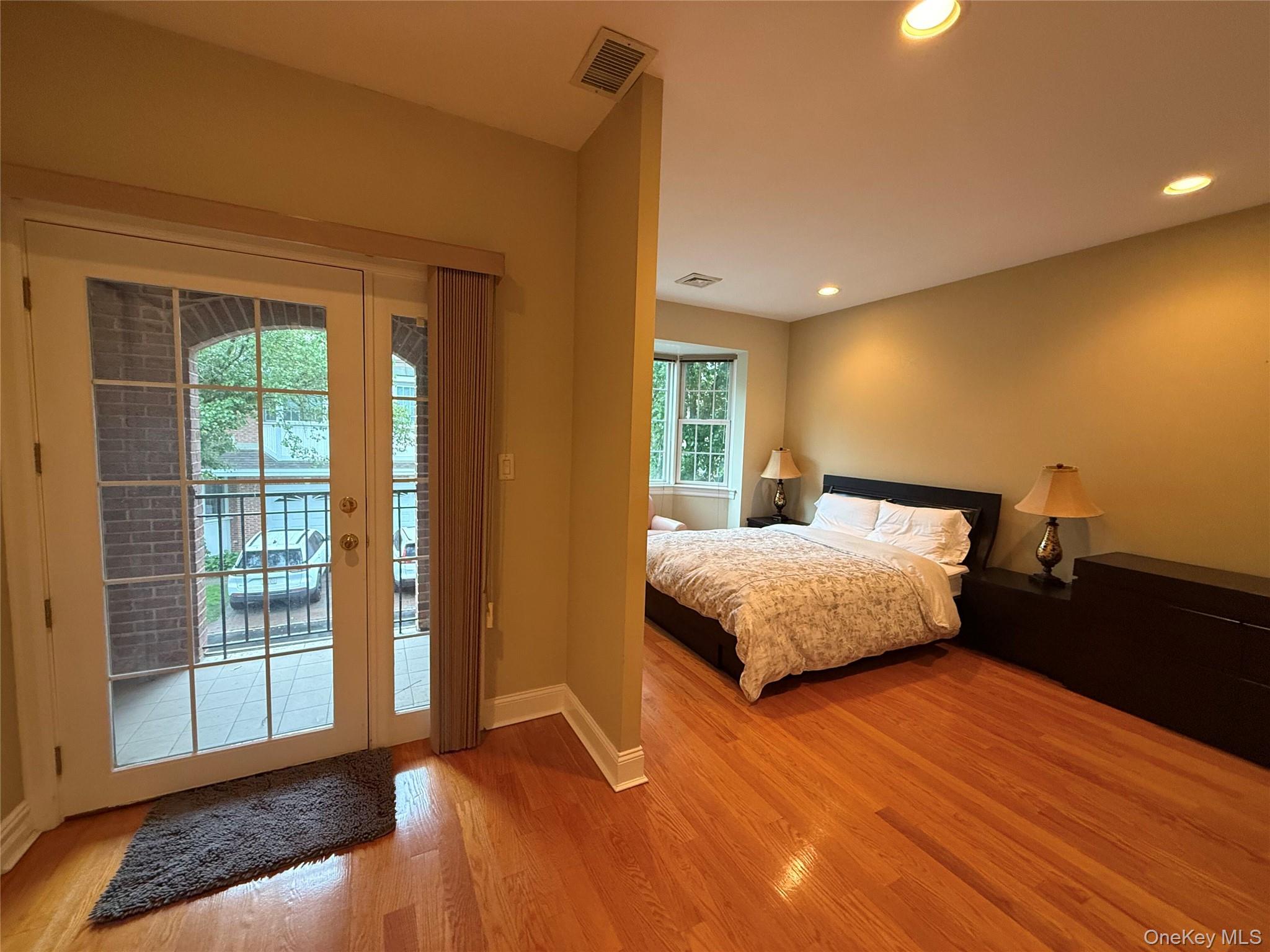 Residential in North Hempstead 2