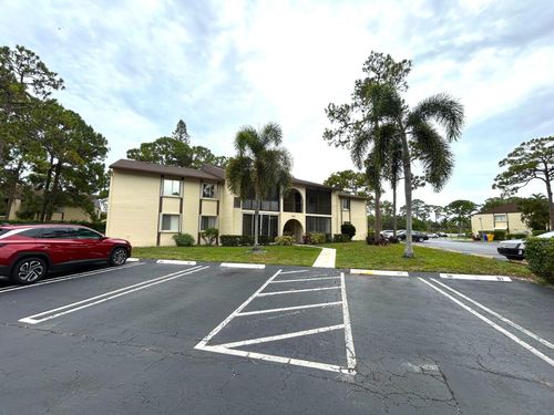 a2-141 Lake Pine Cir, Greenacres, FL, 33463-5140 | Card Image