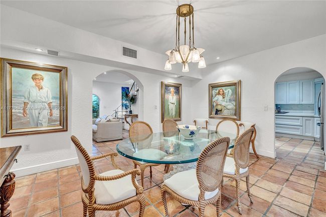 4515 N Bay Rd, House other with 3 bedrooms, 3 bathrooms and null parking in Miami Beach FL | Image 7