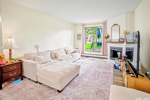 108-802b Kingsmere Blvd, Saskatoon, SK, S7J4B7 | Card Image